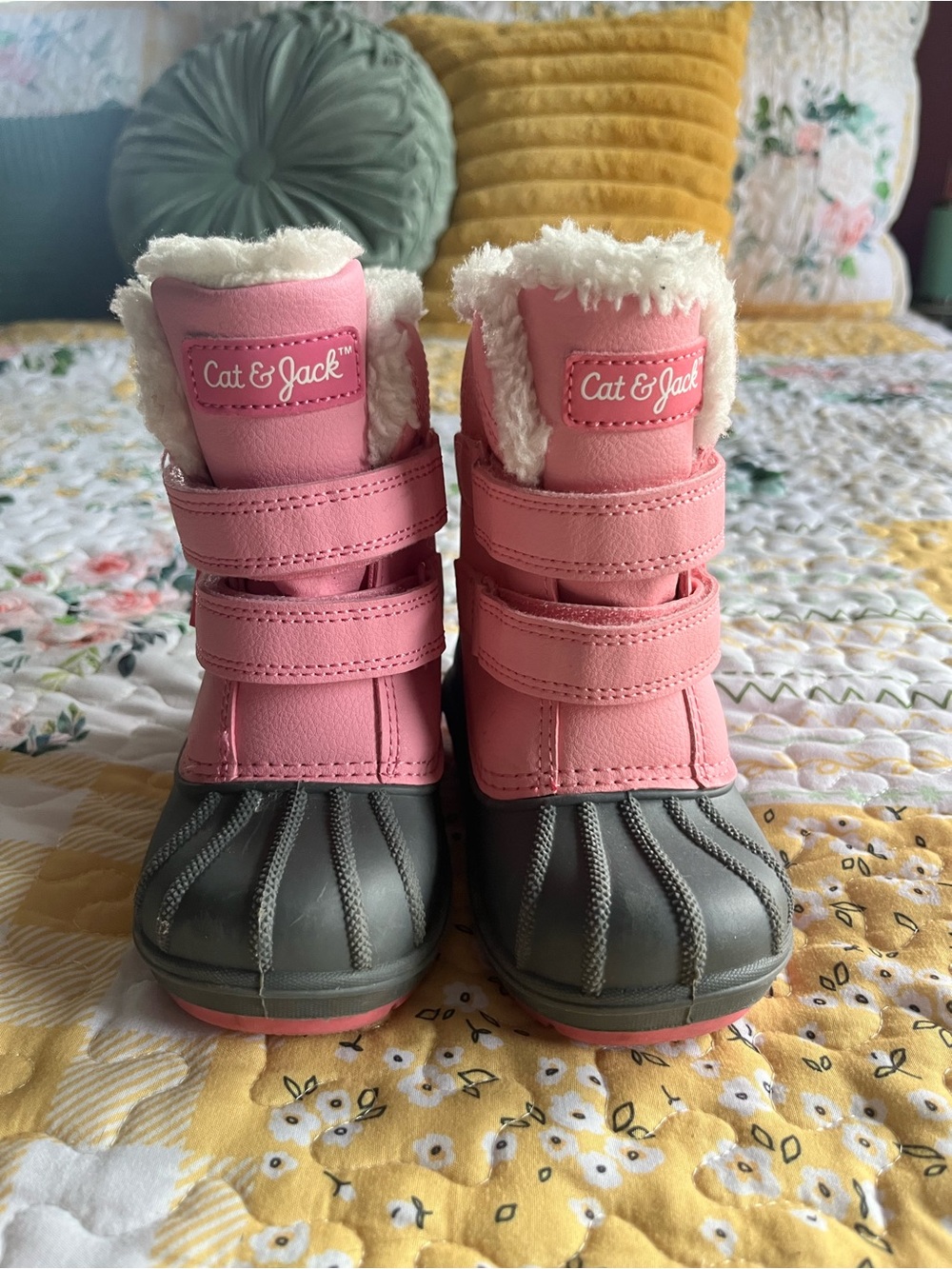 Cat & Jack Pink and Gray Toddler Snow Boots